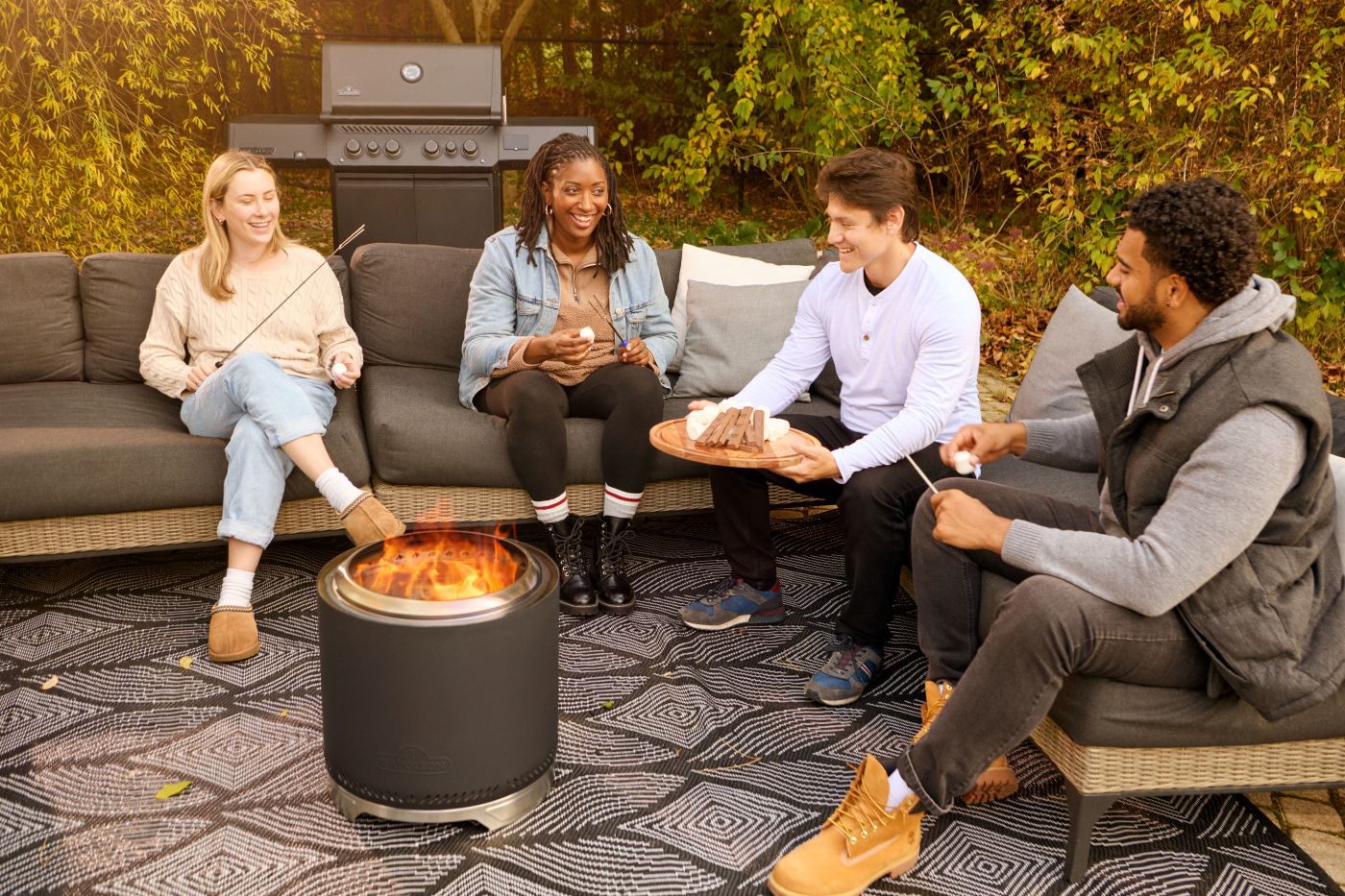 Timberwolf® Smokeless Fire Pit - 18-inch, Matte Black