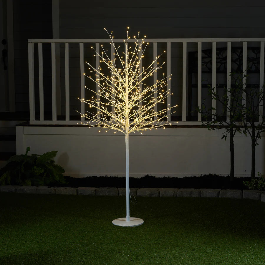 Micro Dot White Tree