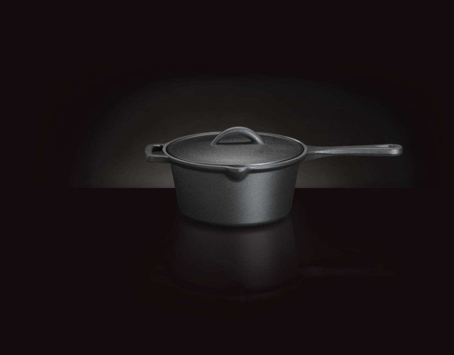 Cast Iron Sauce Pan with Lid