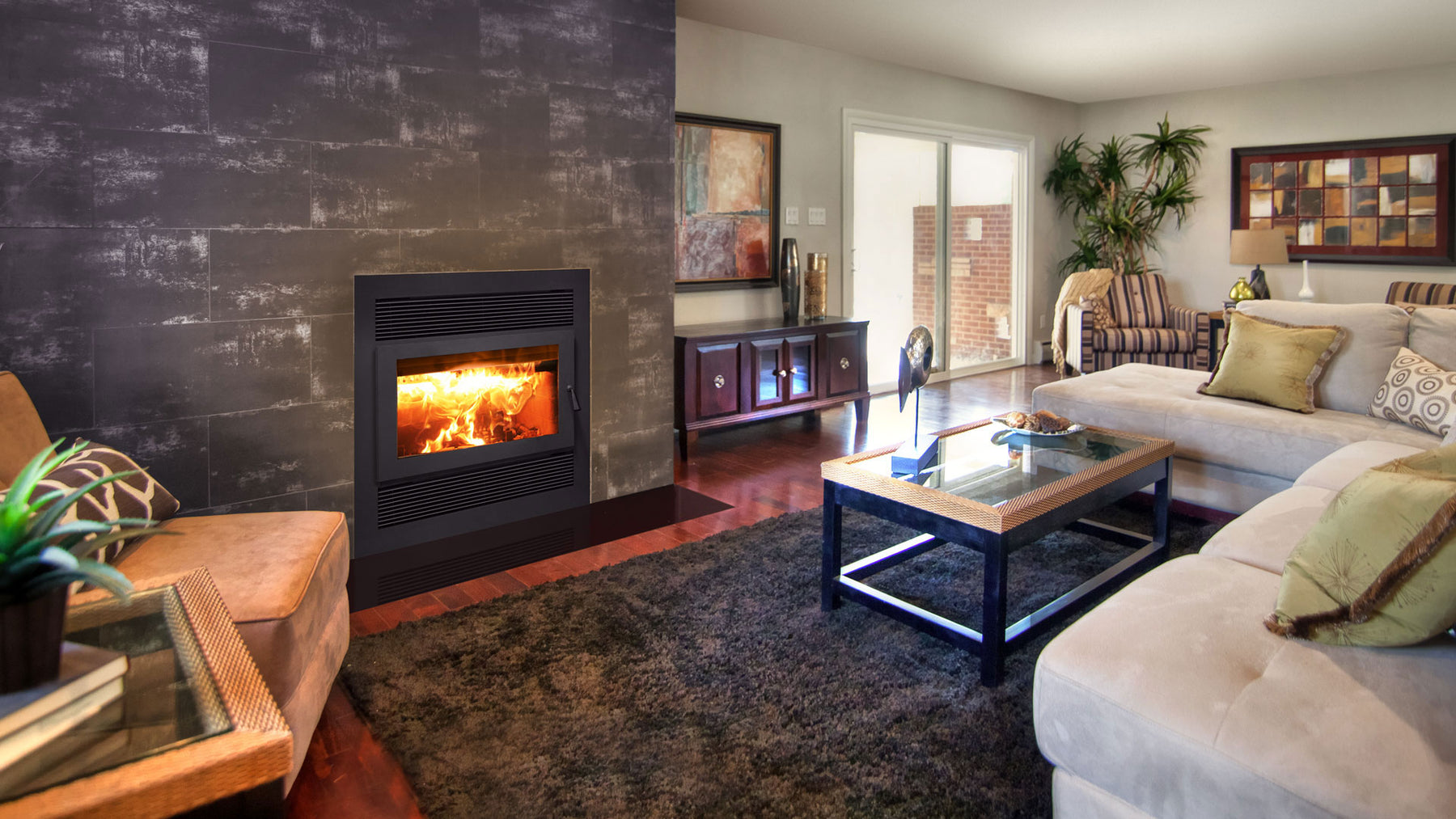 RSF: Focus SBR Fireplace w/Black Single Door