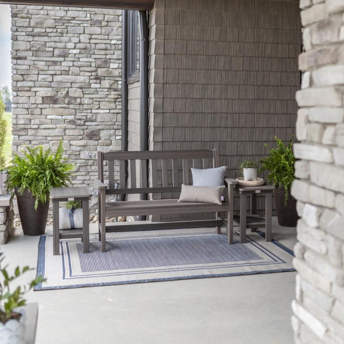 Berlin Gardens Hampton Rectangular Outdoor Rug 5' x 8'