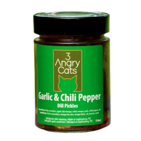 3 Angry Cats -Garlic & Chili Dill Pickles