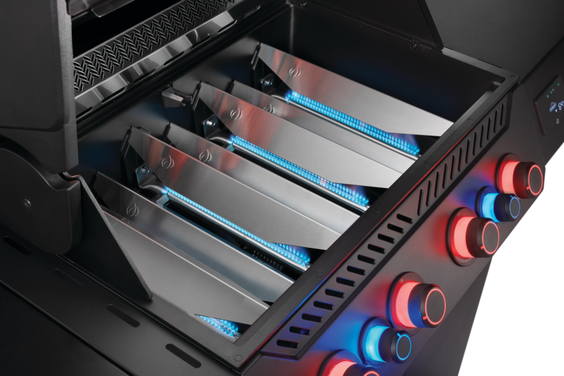 Phantom Prestige® 500 Connected, Propane Gas Grill with Infrared Side and Rear Burner