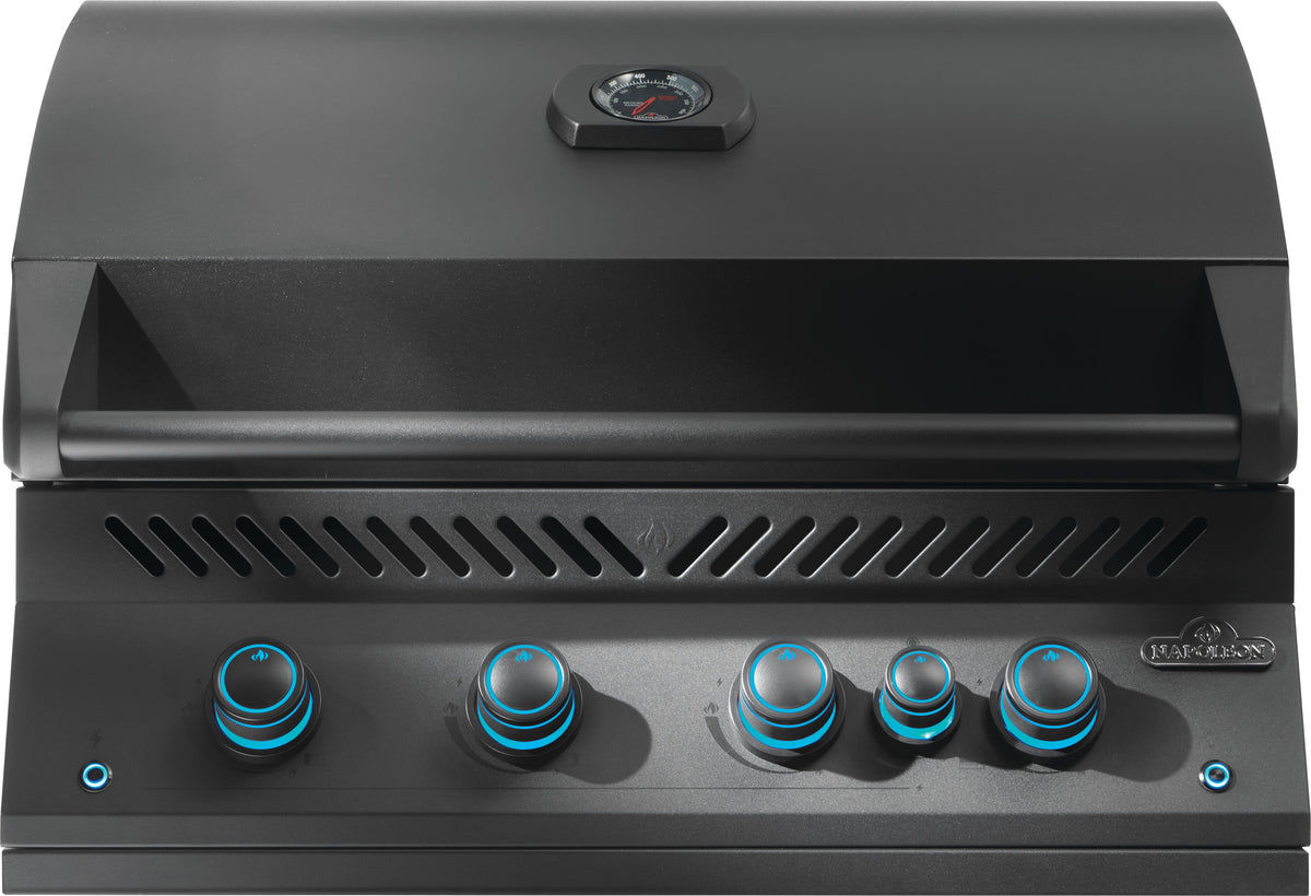 Built-In 700 Series 32" with Infrared Rear Burner Natural Gas, matte black