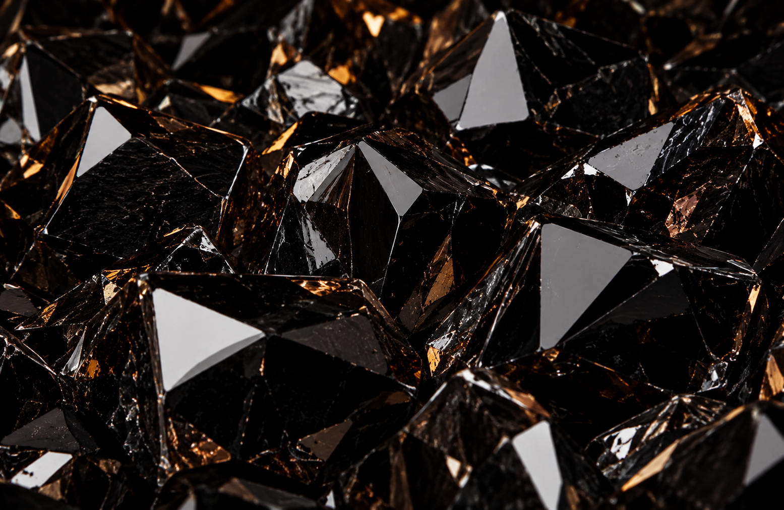 Large Black Crystal Media - 8 Pieces